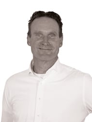 Jeroen Sales Manager